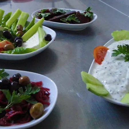 Yuksel Homestay
